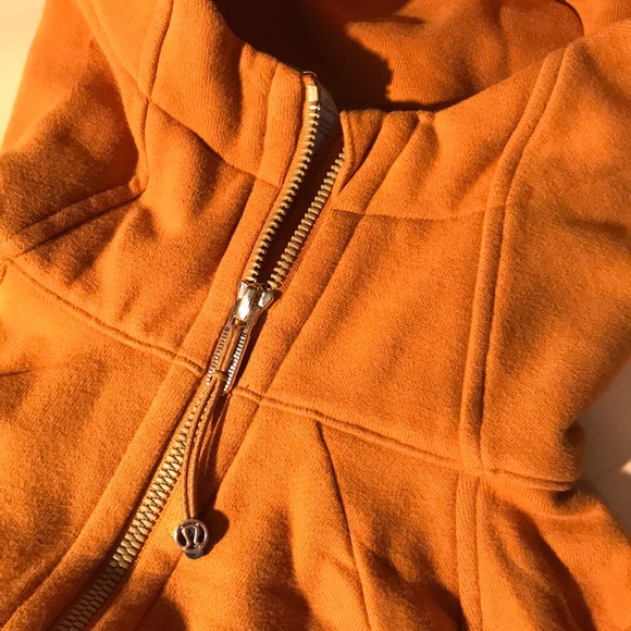 One Left Lululemon Scuba Hoodie Fleece Fools Gold - Picture 6 of 7